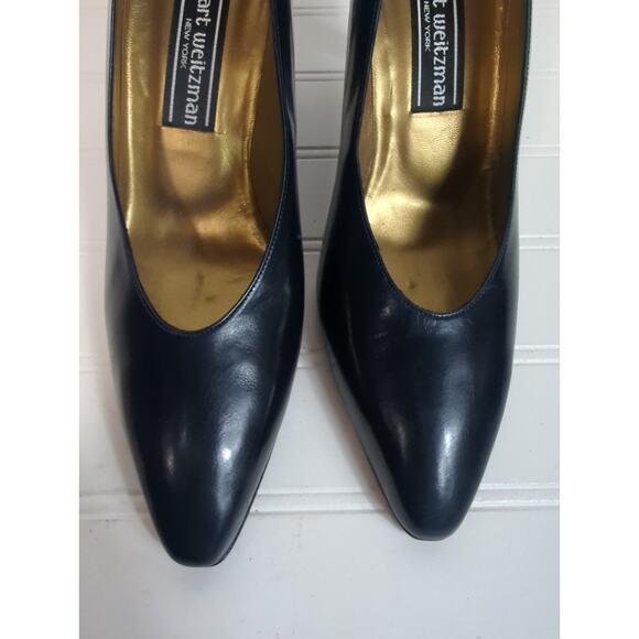 Stuart Weitzman Vintage Classic Pump Navy 8 - Picture 6 of 9